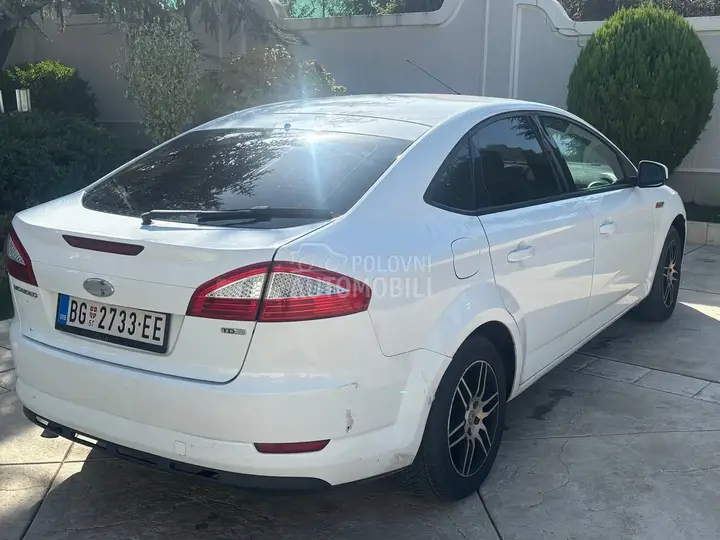Ford Mondeo 2010 photo 4
