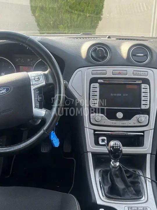 Ford Mondeo 2010 photo 2