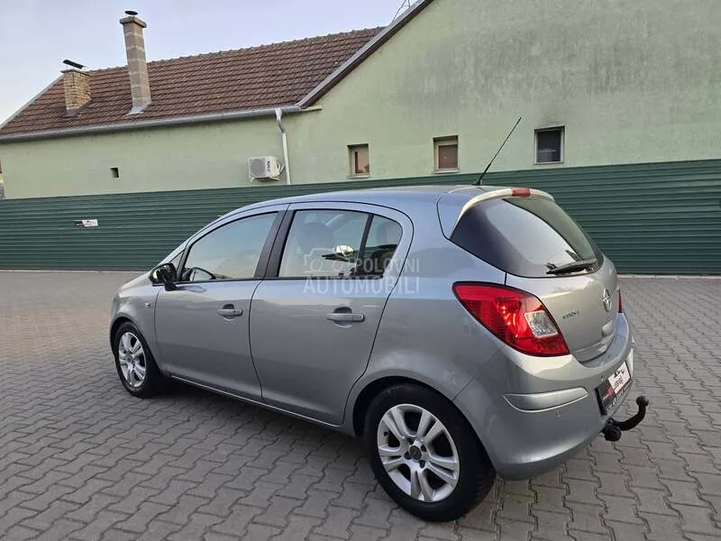 Opel Corsa 2011 photo 4
