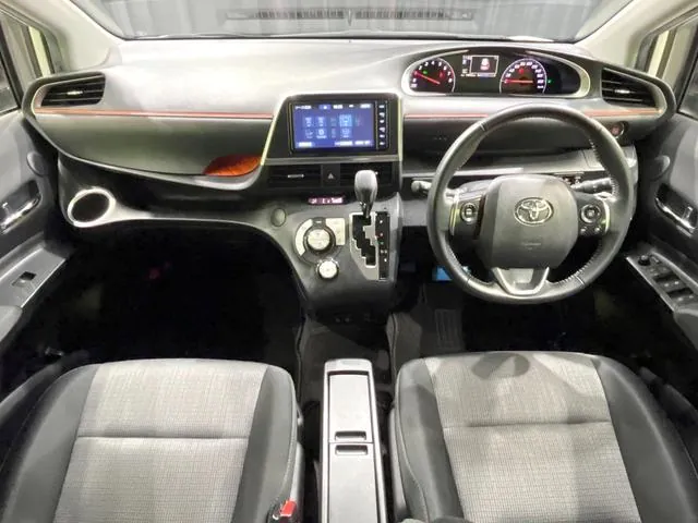 Toyota Sienna 2019 photo 2