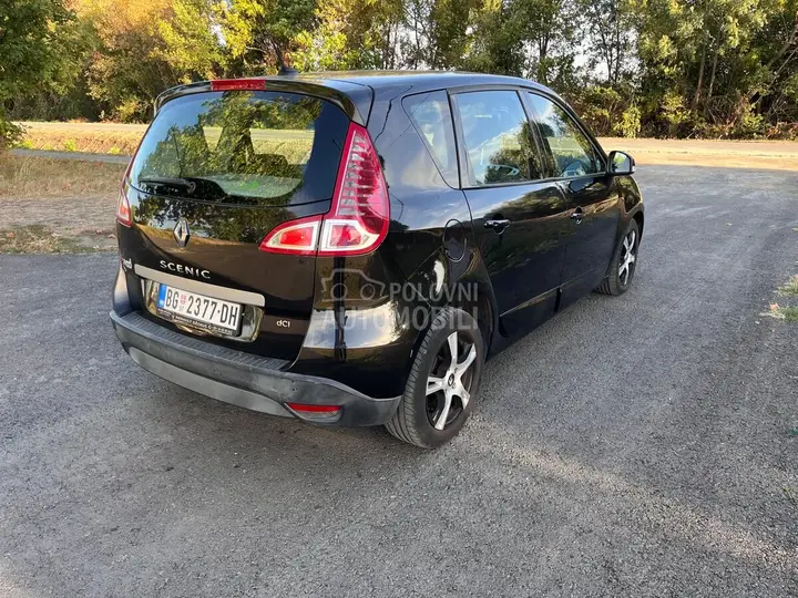 Renault Scenic 2010 photo 5