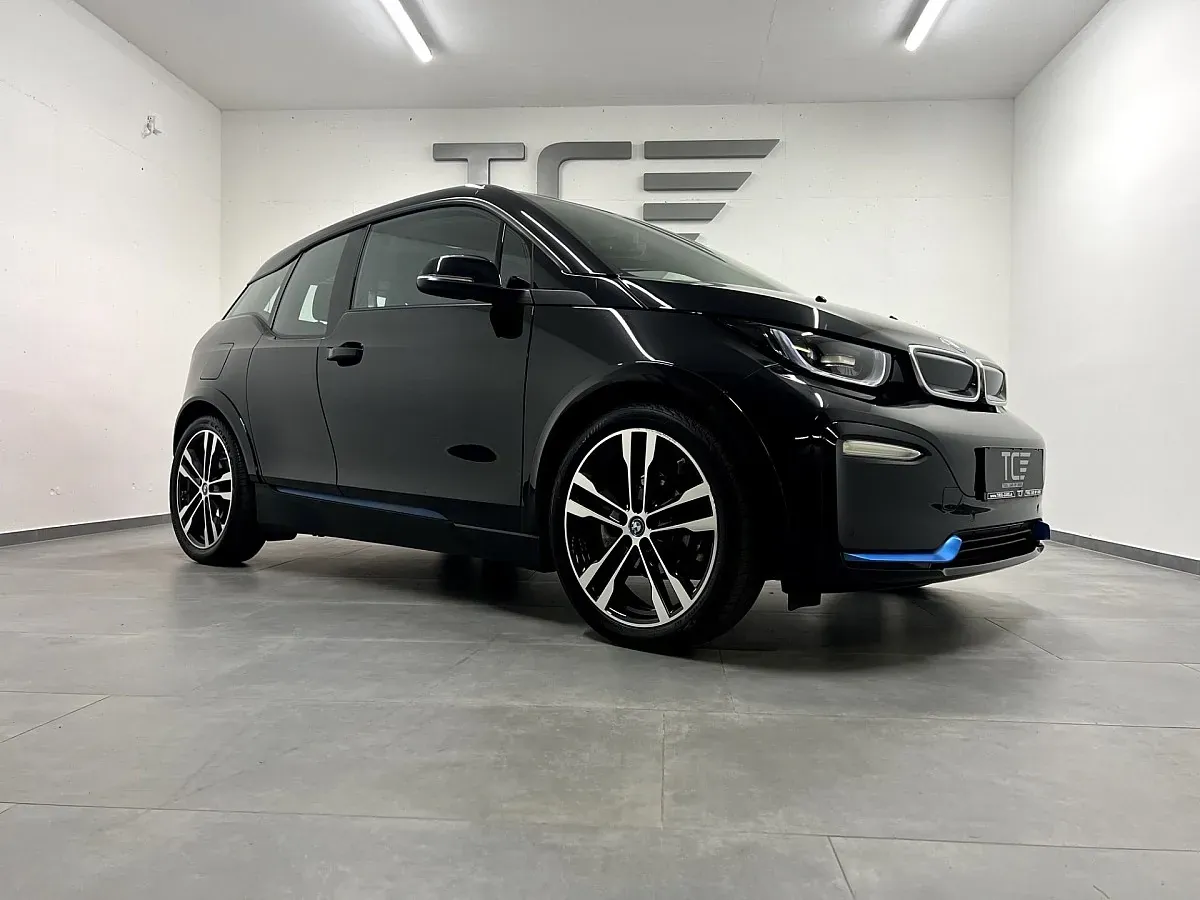 BMW I3