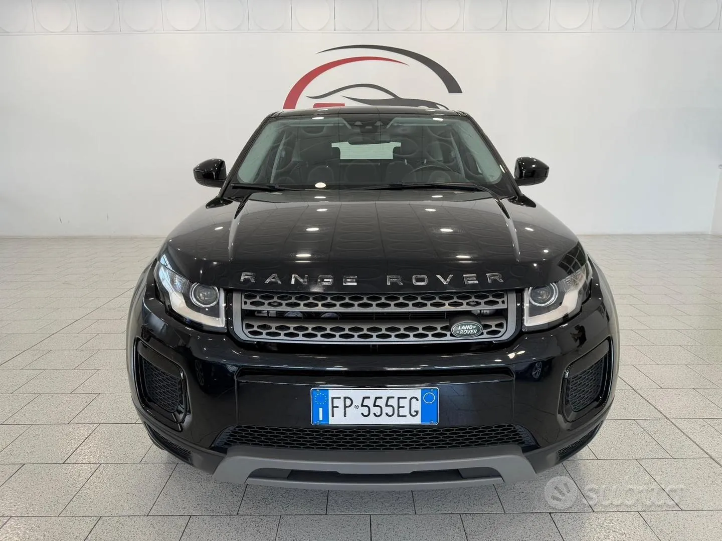 Land Rover Range Rover Evoque 2018 photo 2