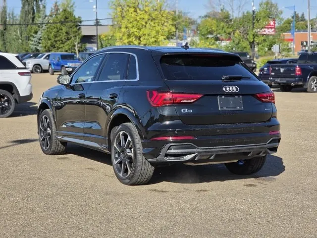 Audi Q3 2025 photo 4