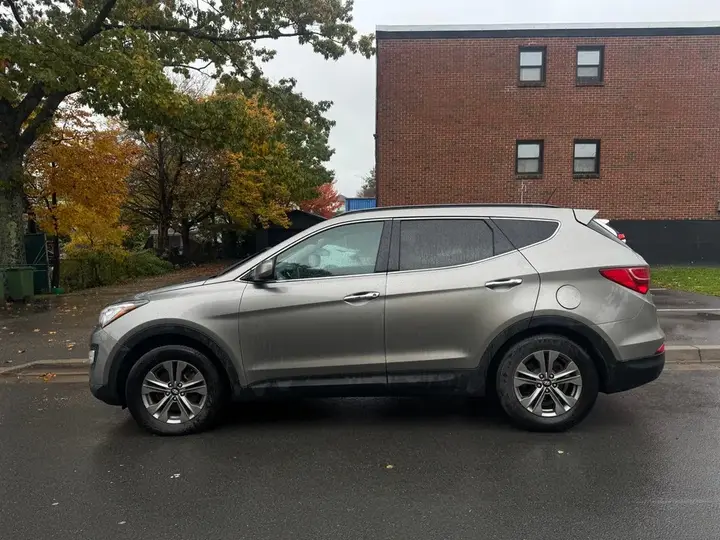 Hyundai Santa Fe 2015 photo 3