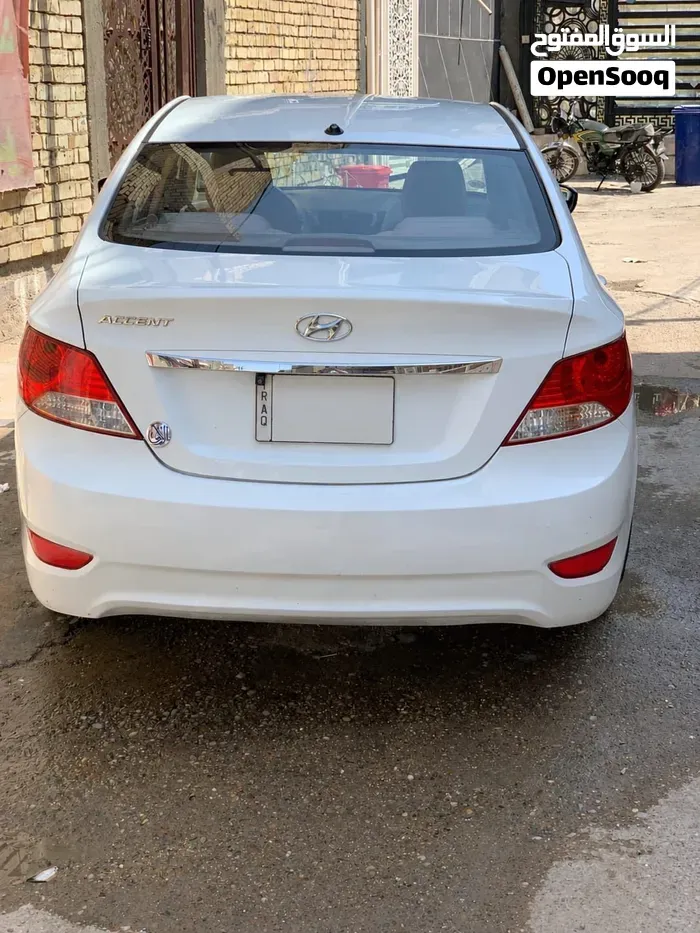 Hyundai Accent 2015 photo 4
