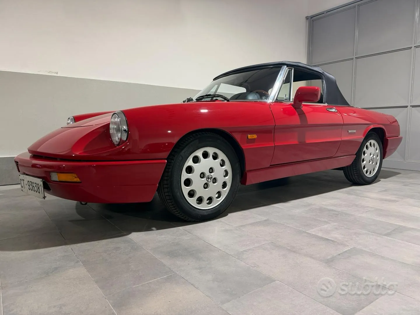 Alfa Romeo Spider 1990 photo 3