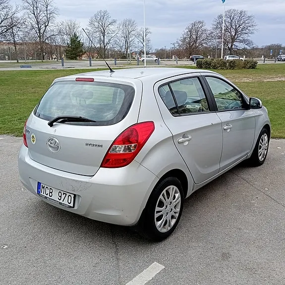 Hyundai I20 2012 photo 4