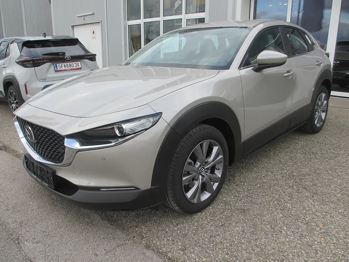 Mazda Cx-30 photo 2