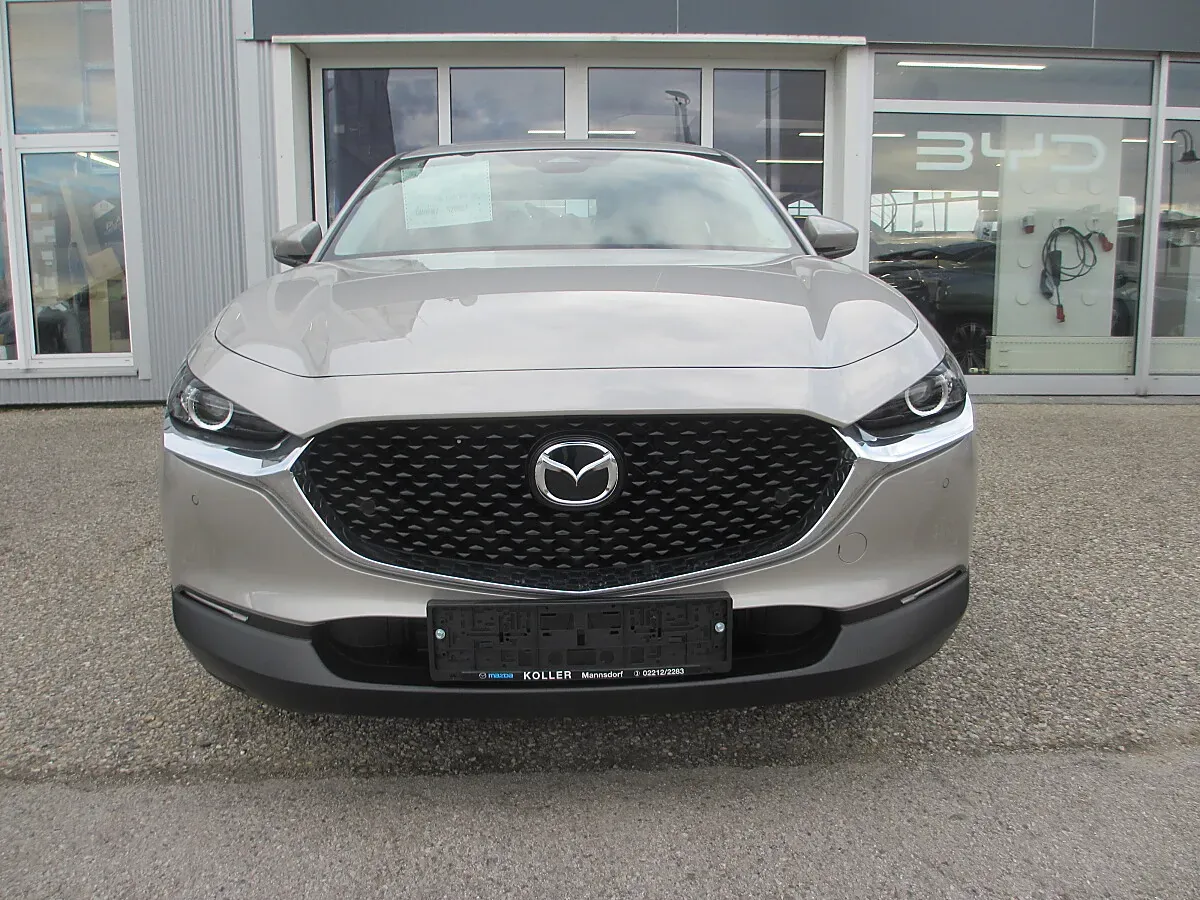 Mazda Cx-30 photo 3