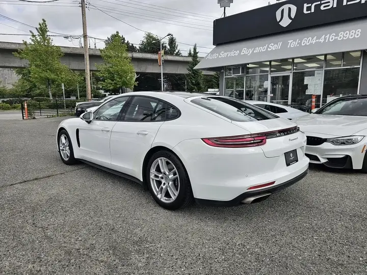 Porsche Panamera 2017 photo 5