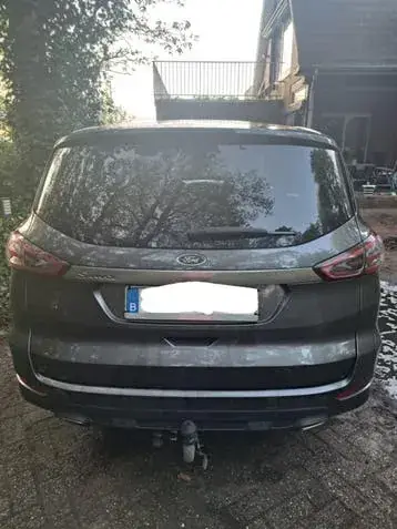 Ford S-Max 2016 photo 2