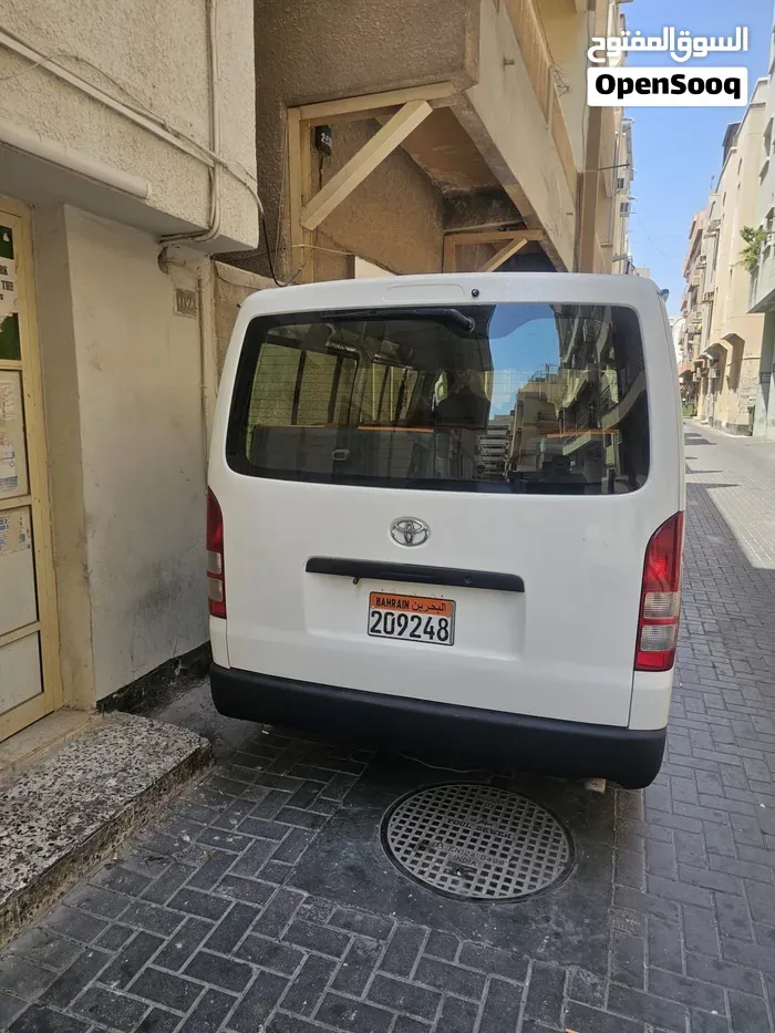 Toyota Hiace