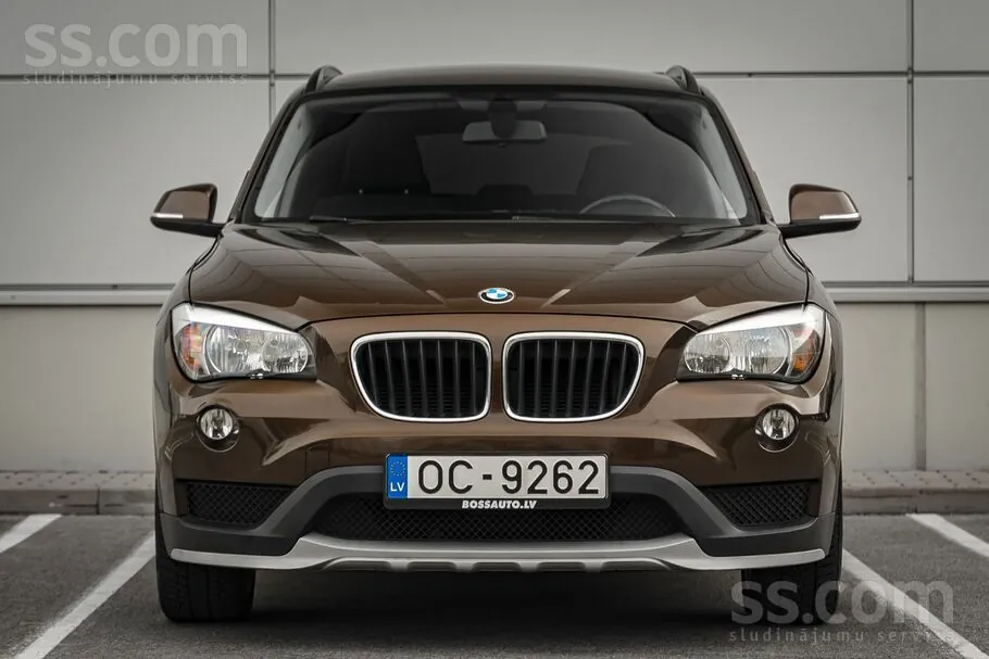 BMW X1 2014 photo 2