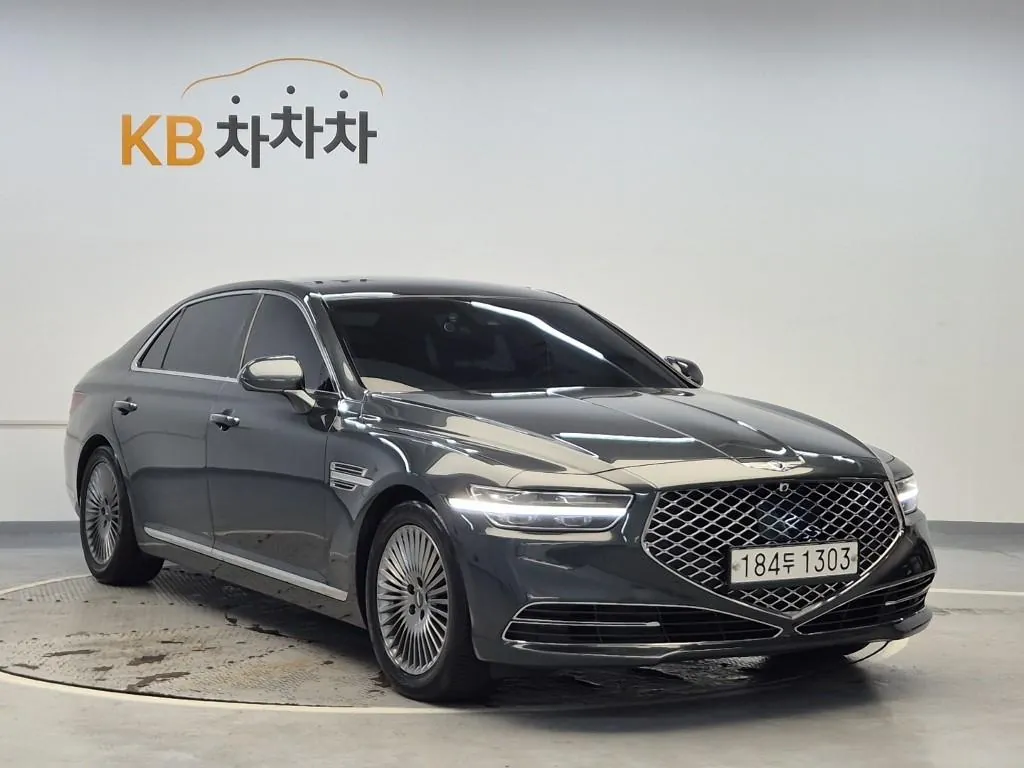 Genesis G90 2019 photo 4