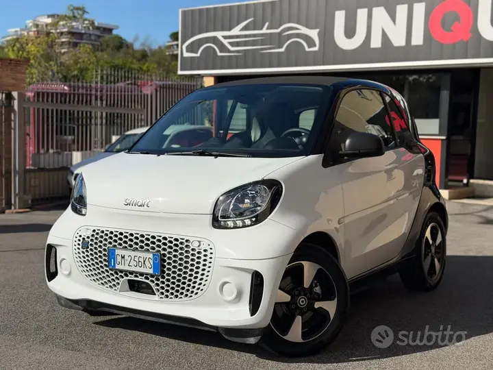 Smart Fortwo 2022 photo 3
