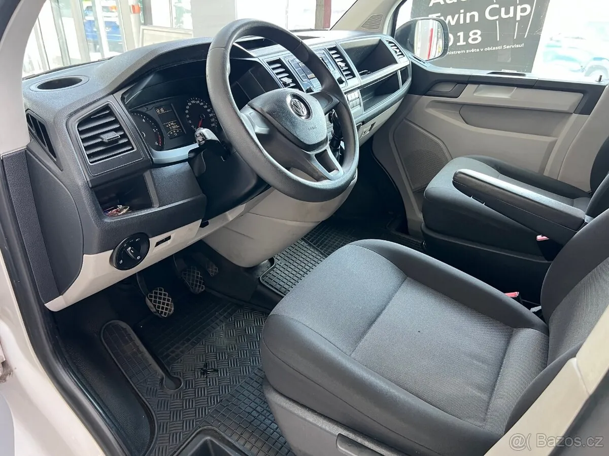 Volkswagen Transporter 2017 photo 5
