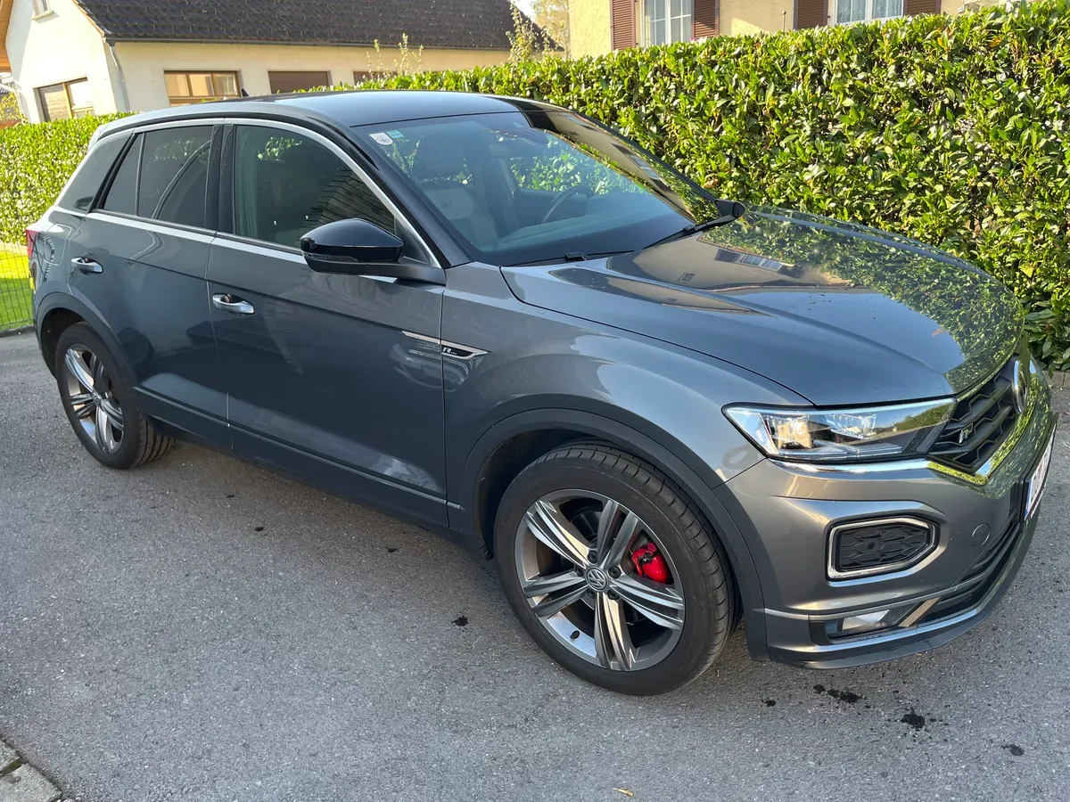 Volkswagen T-Roc 2019 photo 2