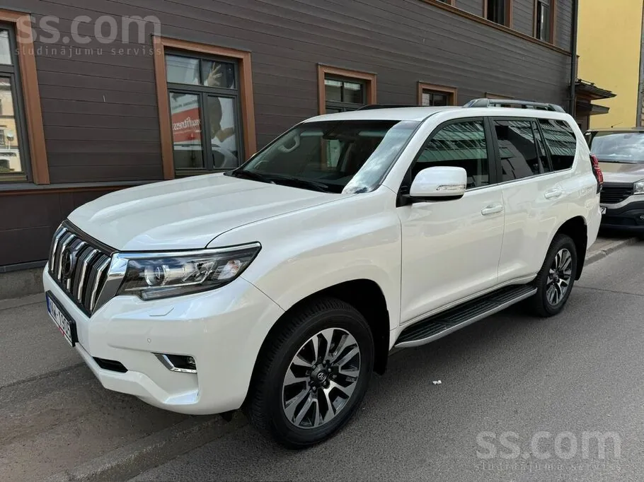 Toyota Land Cruiser 2024 photo 3