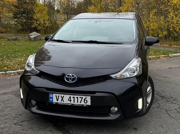 Toyota Prius 2015 photo 3