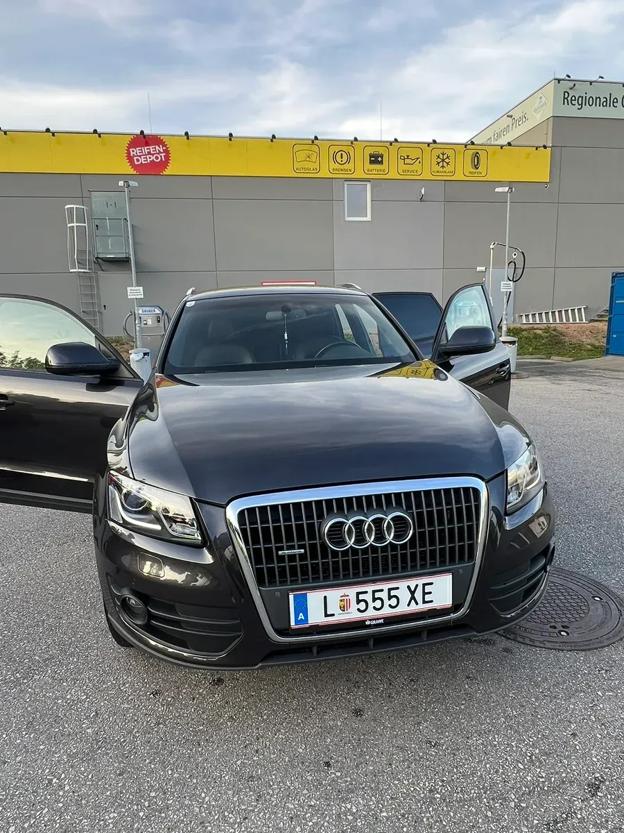 Audi Q5 2011 photo 2