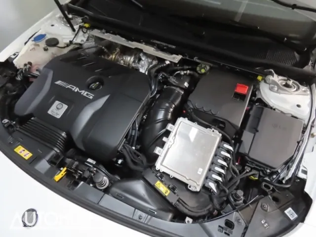Mercedes-Benz Cla 2025 photo 5