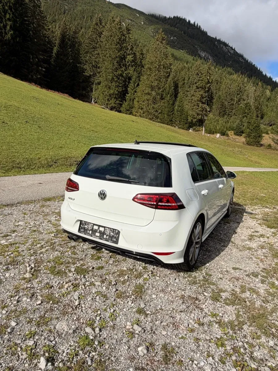 Volkswagen Golf 2016 photo 2