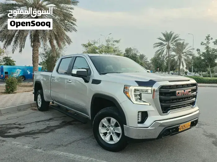 GMC Sierra
