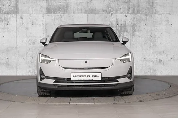 Polestar 2 2024 photo 2