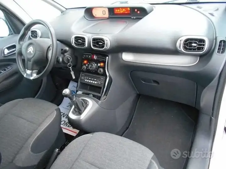 Citroen C3 Picasso 2016 photo 5