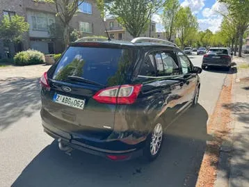 Ford Grand C-Max 2014 photo 2