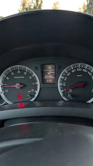 Suzuki Swift 2012 photo 4