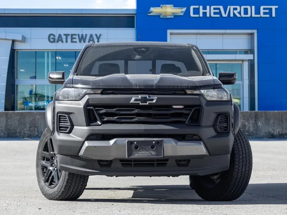 Chevrolet Colorado 2024 photo 2