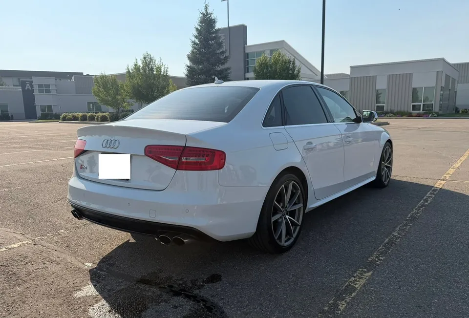 Audi S4 2013 photo 4