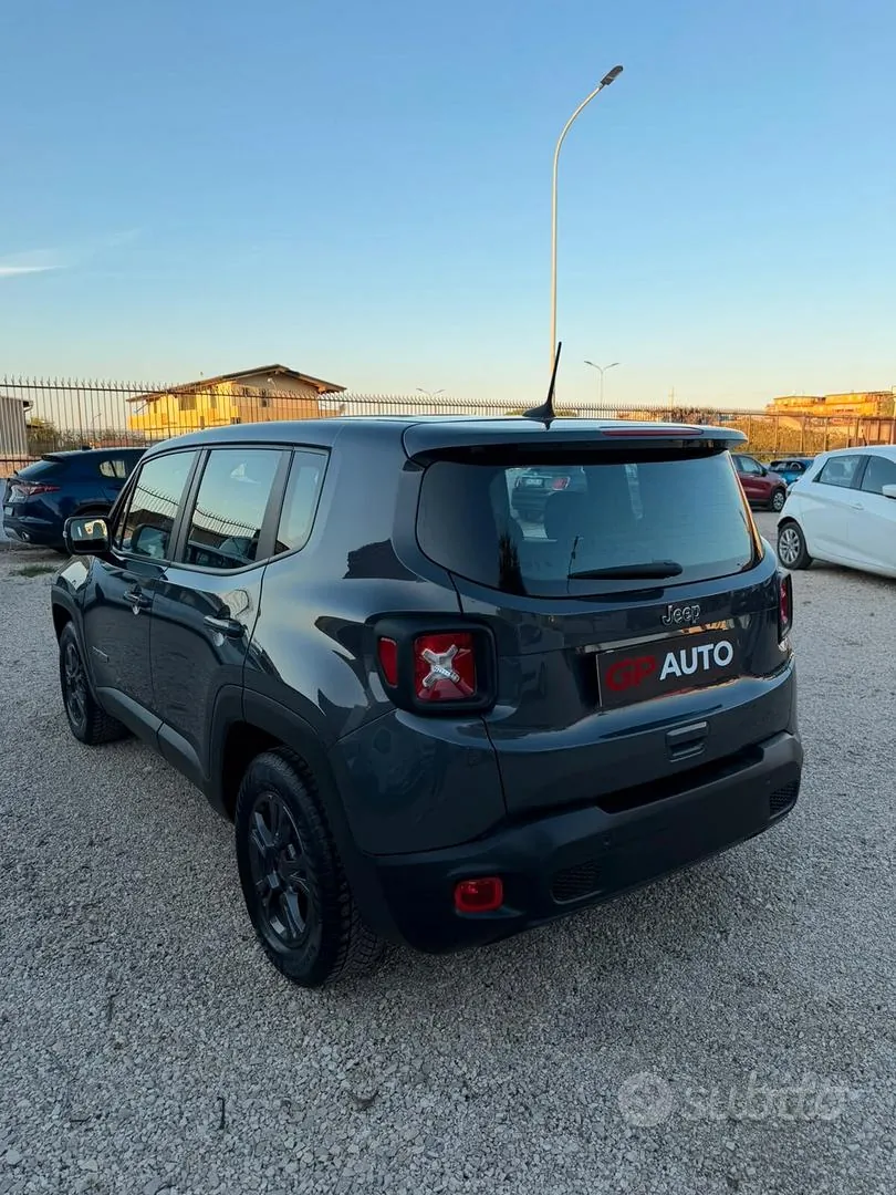 Jeep Renegade 2024 photo 3