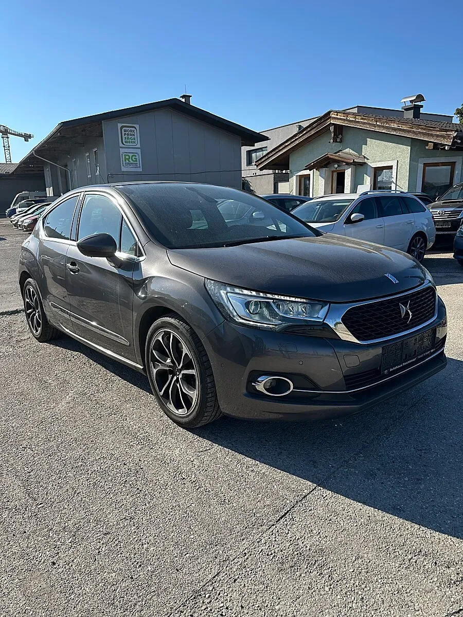 DS Automobiles Ds 4 2017 photo 3