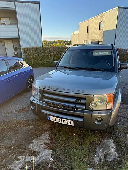 Land Rover Discovery 3 2009 photo 2