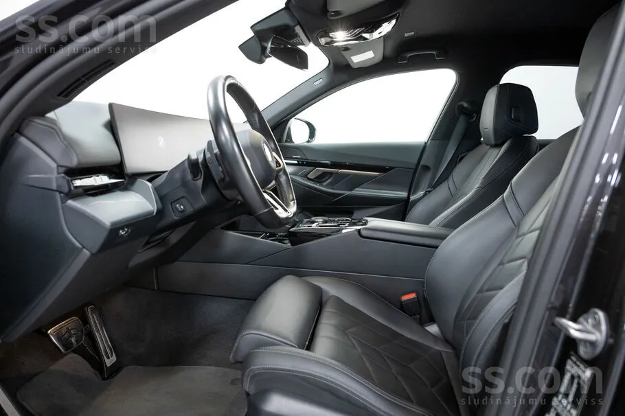 BMW 520D 2024 photo 5