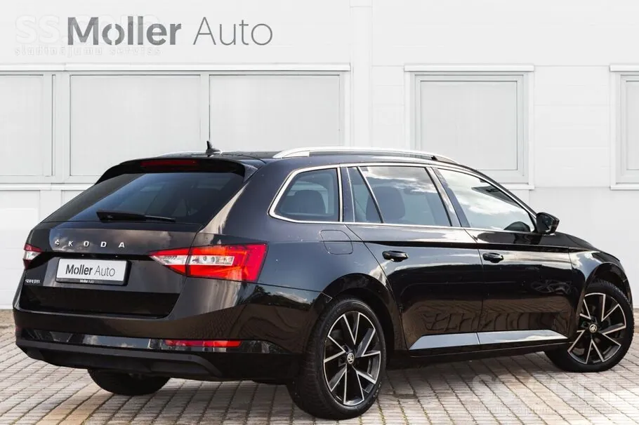 Skoda Superb 2023 photo 5