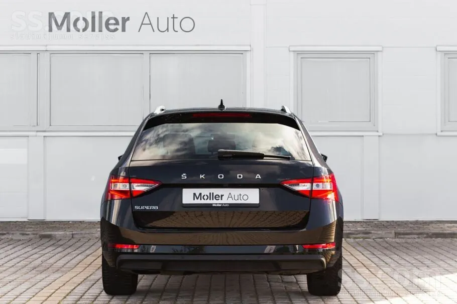 Skoda Superb 2023 photo 4
