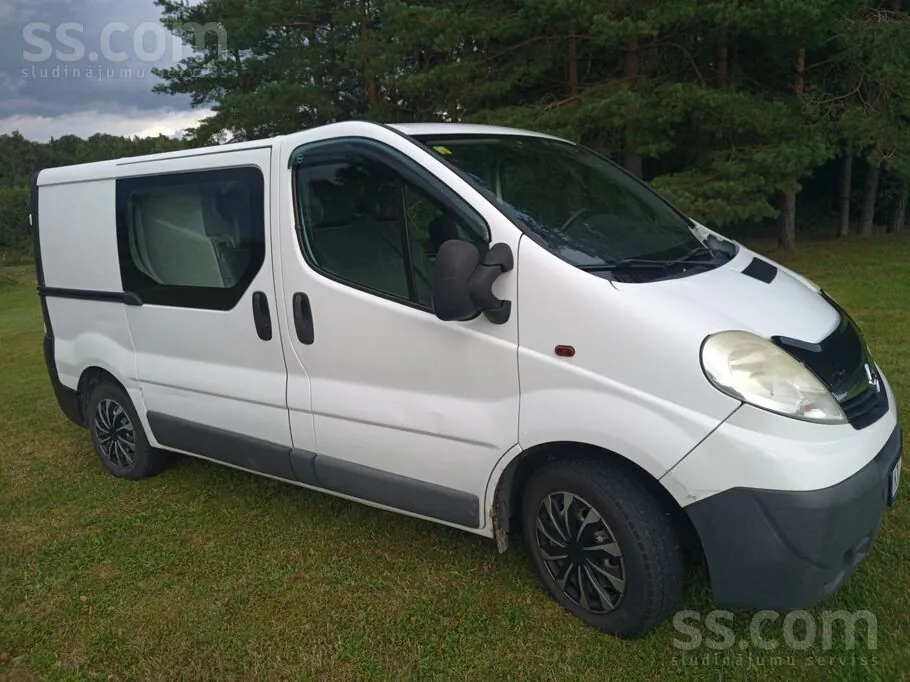 Opel Vivaro 2007 photo 4