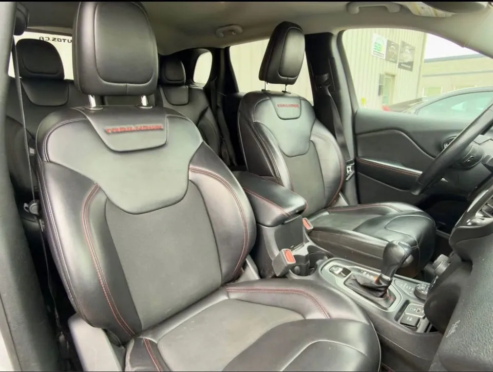 Jeep Cherokee 2018 photo 5