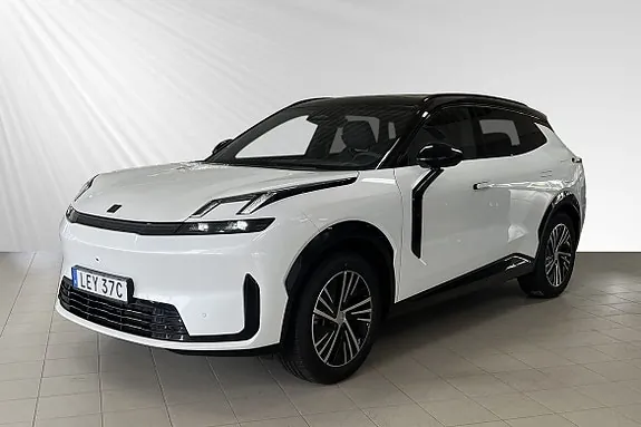 Lynk & Co 08
