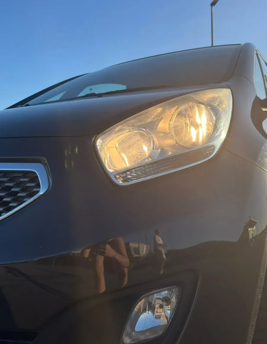 Kia Venga 2010 photo 2