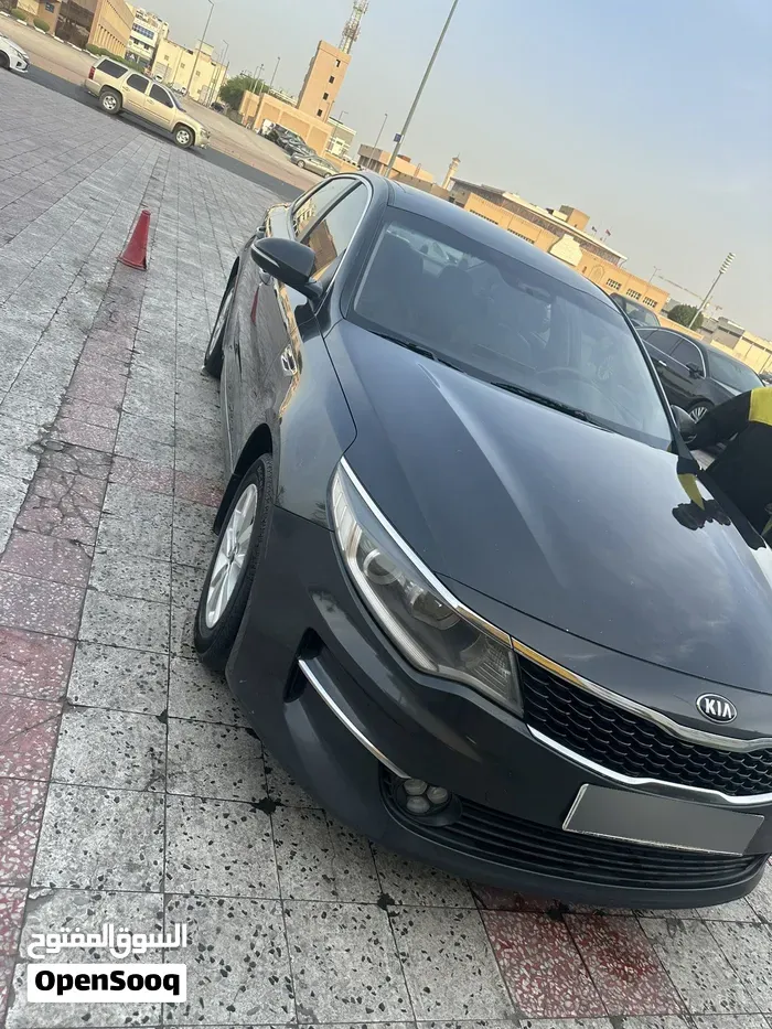 Kia Optima 2017 photo 2