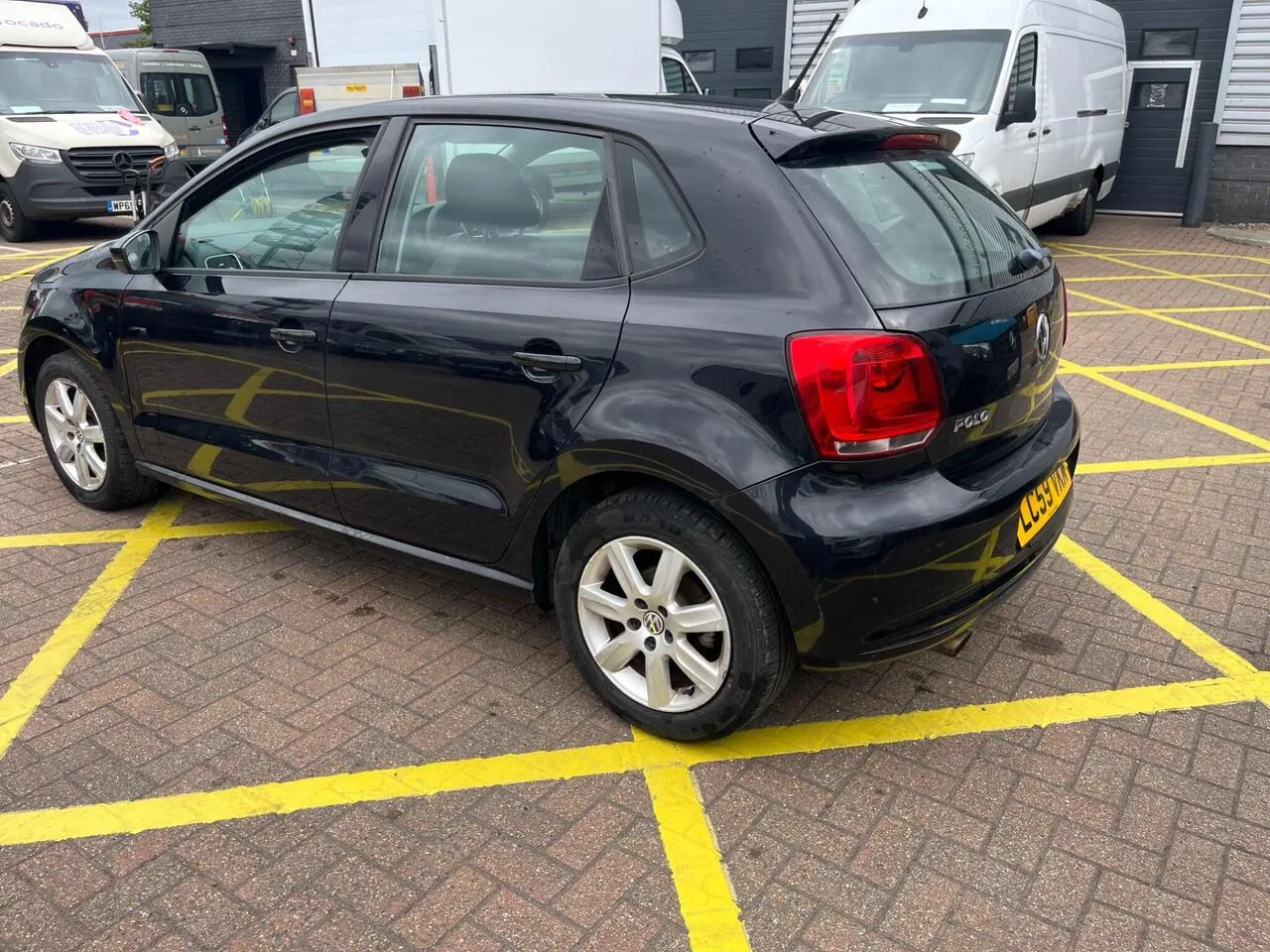 Volkswagen Polo 2009 photo 5