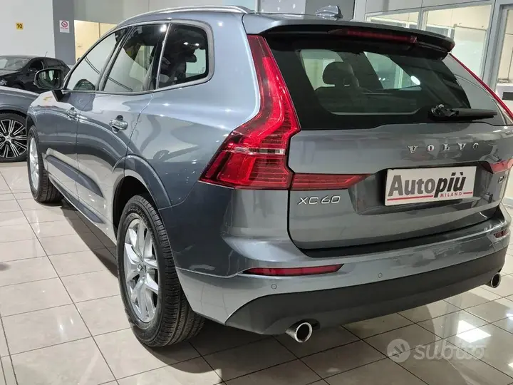Volvo Xc60 2018 photo 2