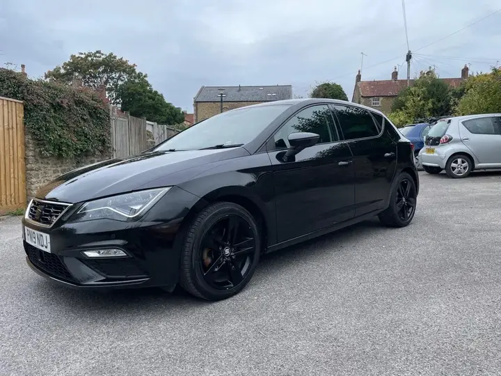 Seat Leon 2019 photo 4