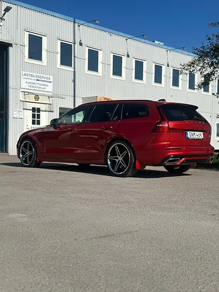 Volvo V60 2020 photo 4