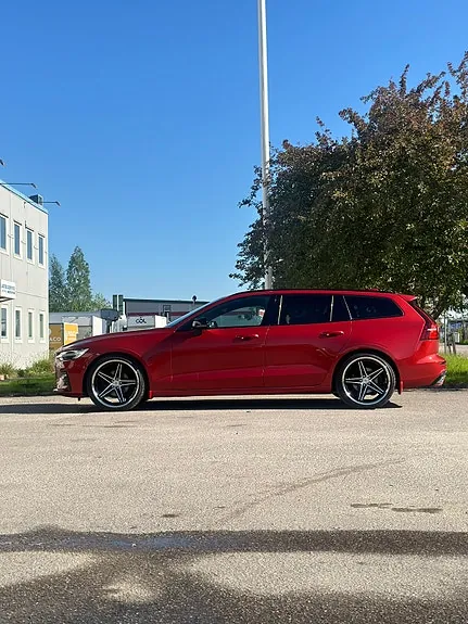 Volvo V60 2020 photo 3